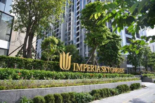 Imperia Sky Garden nằm tại số 423 Minh Khai, Hai Bà Trưng, Hà Nội. 